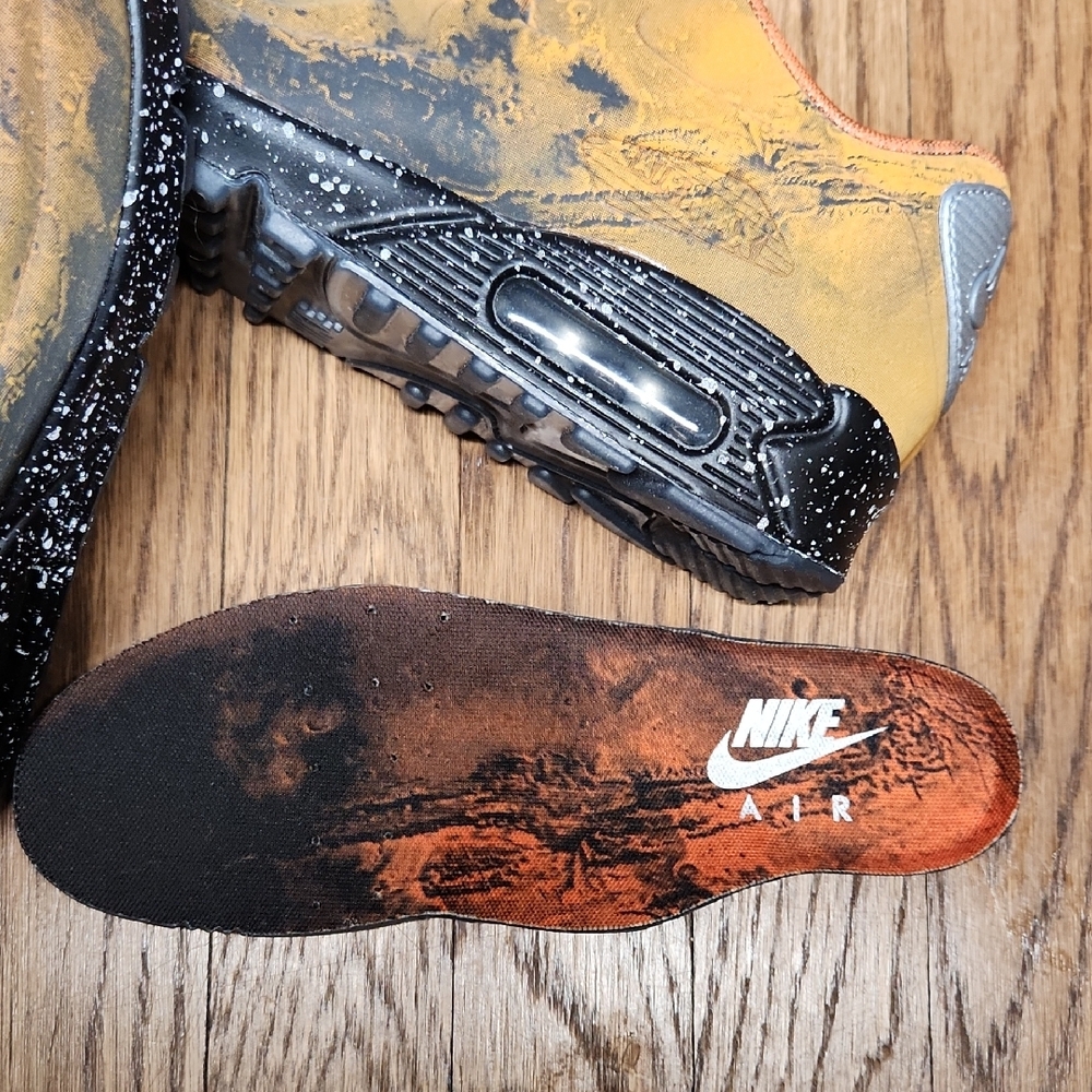 The Air Max 90 QS 'Mars Landing - Picture 9 of 14